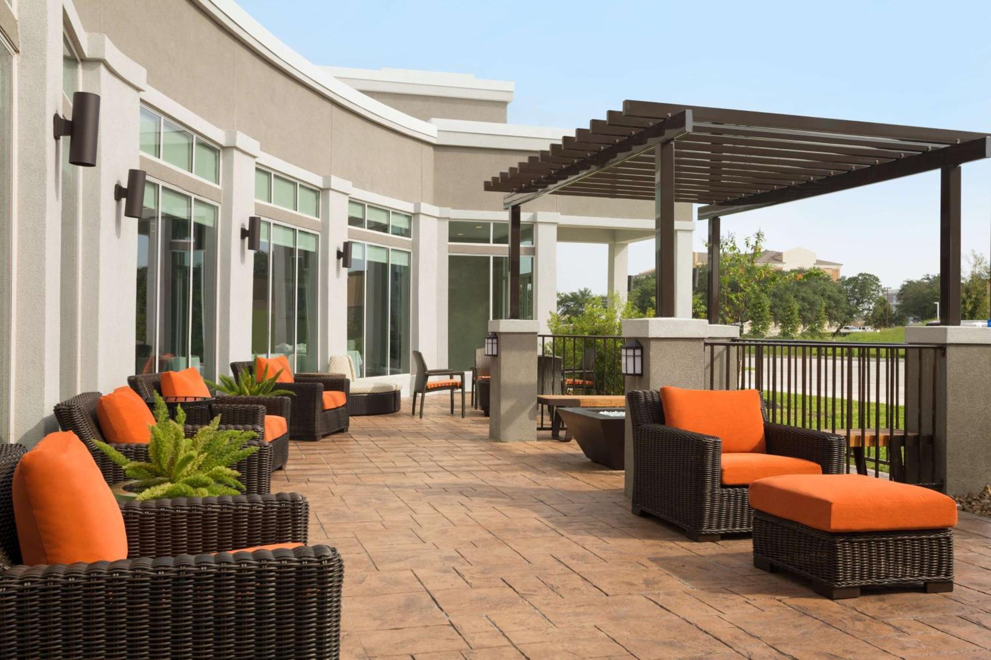 Hilton Garden Inn Houston-Бейтаун Екстер'єр фото